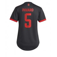 Fotbalové Dres Bayern Munich Benjamin Pavard #5 Dámské Alternativní 2022-23 Krátký Rukáv
